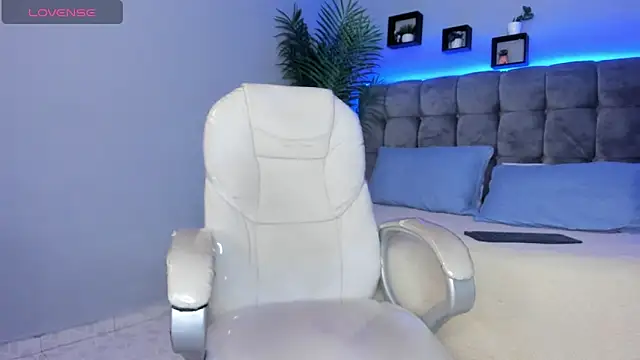 Thomas moon online show from March 2026 12:52:02 PM