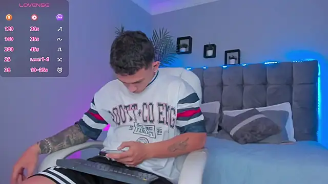 Thomas moon online show from July 2026 01:23:02 PM