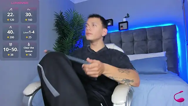 Thomas moon online show from March 2026 12:47:01 PM