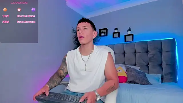 Thomas moon online show from June 2026 01:38:02 PM
