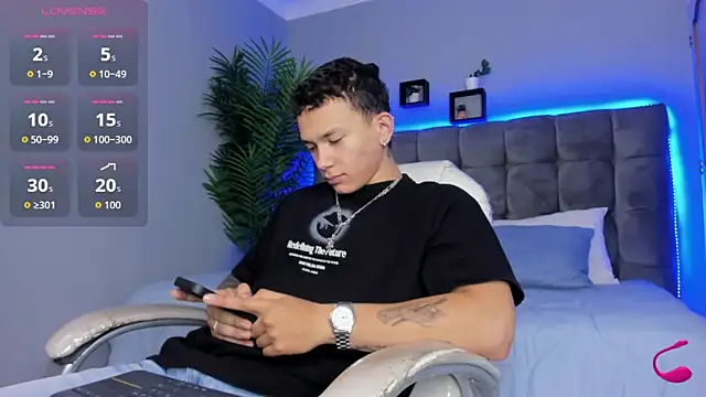 Thomas moon online show from March 2026 01:46:01 PM