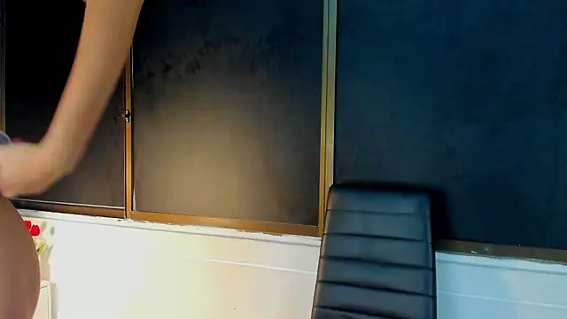 Snapshot of HellAndDante_ chatting on February 2026 03:48:02 AM HellAndDante online show from February 2026 03:48:02 AM