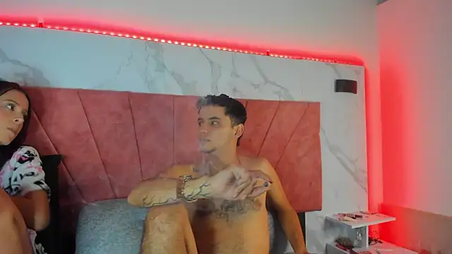 Snapshot of HellAndDante_ chatting on February 2026 06:22:01 AM HellAndDante online show from February 2026 06:22:01 AM