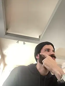 lolo7121 online show from March 2026 02:06:02 PM