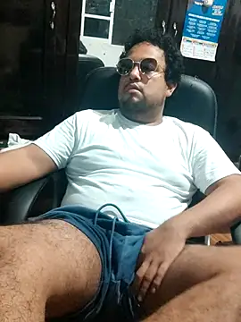 Hotknight online show from October 2025 06:18:02 AM