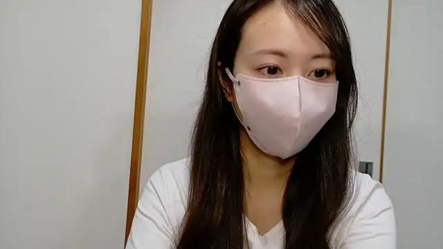 Snapshot of azu__jp chatting on September 2025 01:31:02 AM azu jp online show from September 2025 01:31:02 AM