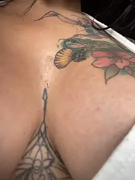 YouCandiSumisa online show from November 2025 05:46:01 PM