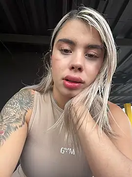 YouCandiSumisa online show from March 2026 06:32:02 PM