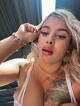 YouCandiSumisa online show from April 2026 06:36:01 PM