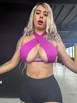 YouCandiSumisa online show from January 2026 06:33:01 PM