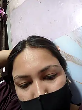 Snapshot of sanu_07 chatting on April 2026 04:52:02 AM sanu 07 online show from April 2026 04:52:02 AM