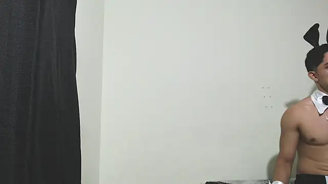 Snapshot of Penelope77 chatting on October 2025 05:28:02 AM Penelope77 online show from October 2025 05:28:02 AM