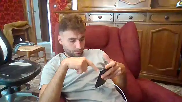 Torissimo92 online show from October 2025 08:13:01 AM