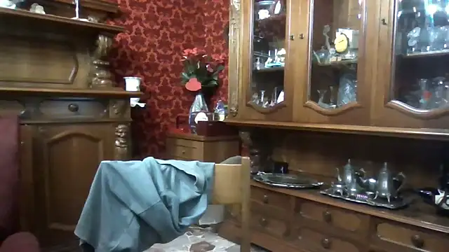 Torissimo92 online show from September 2025 08:02:02 PM