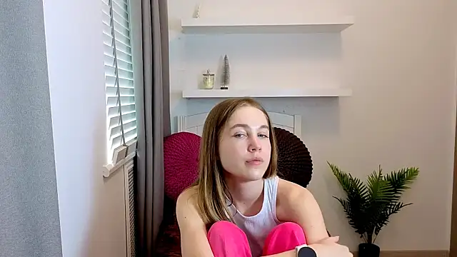 Snapshot of Spicy_Lexi chatting on May 2026 12:46:02 PM Spicy Lexi online show from May 2026 12:46:02 PM
