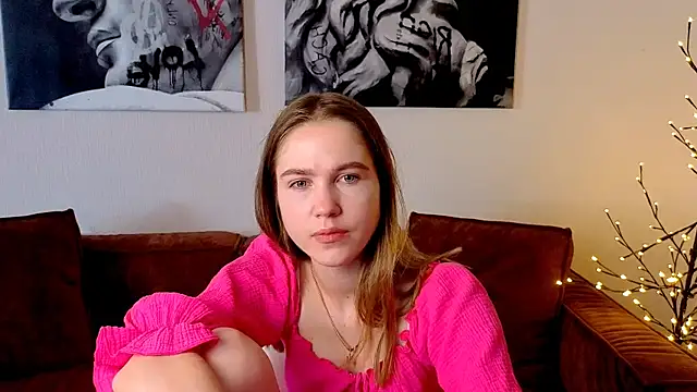 Spicy Lexi online show from July 2026 01:00:02 PM