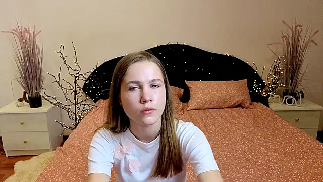 Snapshot of Spicy_Lexi chatting on June 2026 07:03:02 AM Spicy Lexi online show from June 2026 07:03:02 AM