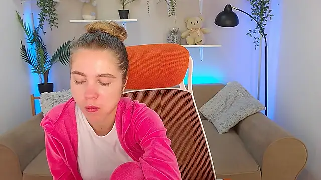 Spicy Lexi online show from September 2025 06:20:02 AM