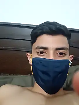 Yourrambo online show from April 2026 06:14:02 PM