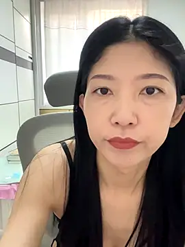 Snapshot of xiaoxianerw chatting on November 2025 06:46:02 AM xiaoxianerw online show from November 2025 06:46:02 AM