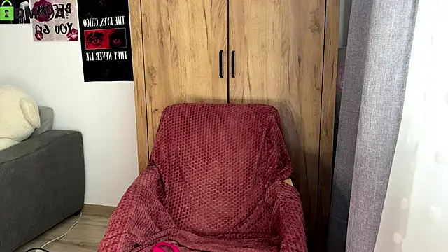 ScarlettSmithX online show from October 2025 11:14:02 AM