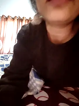 Snapshot of CUTE-PX chatting on November 2025 05:41:02 AM CUTE-PX online show from November 2025 05:41:02 AM