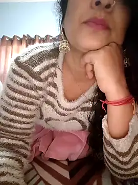 Snapshot of CUTE-PX chatting on December 2025 04:35:02 AM CUTE-PX online show from December 2025 04:35:02 AM