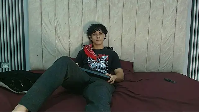 mikey banji online show from September 2025 12:33:01 PM
