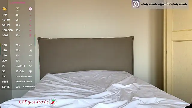 lilyofficial online show from March 2026 01:13:01 PM