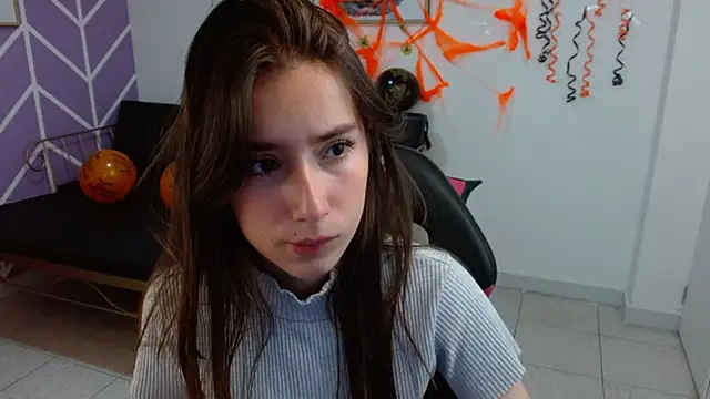 Snapshot of Adhara_Kitten chatting on October 2025 01:12:02 PM Adhara Kitten online show from October 2025 01:12:02 PM