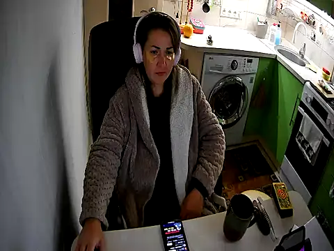 Adda1205 online show from September 2025 09:42:01 PM