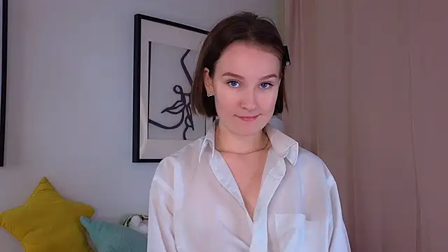 Snapshot of QueenieHathaway chatting on October 2025 01:16:02 AM QueenieHathaway online show from October 2025 01:16:02 AM