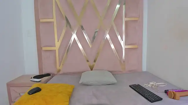 dannyasm online show from October 2025 12:48:02 PM