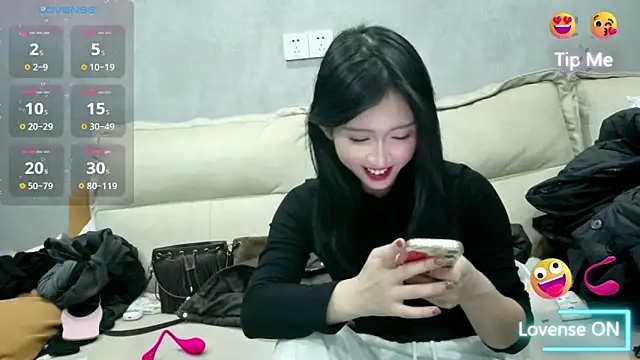 xiaoLI-2025 online show from January 2026 03:38:01 PM