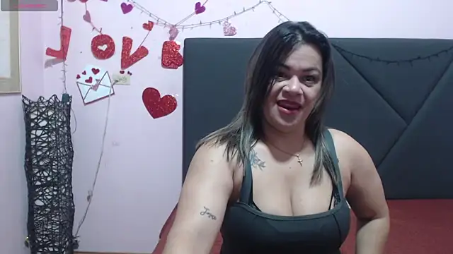 pamela echeverria online show from April 2026 11:44:02 AM