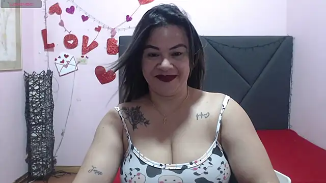 pamela echeverria online show from April 2026 11:06:01 AM