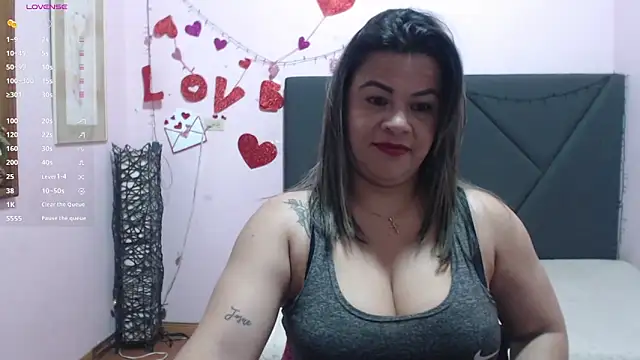 pamela echeverria online show from March 2026 11:22:02 AM