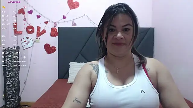 pamela echeverria online show from March 2026 11:21:02 AM