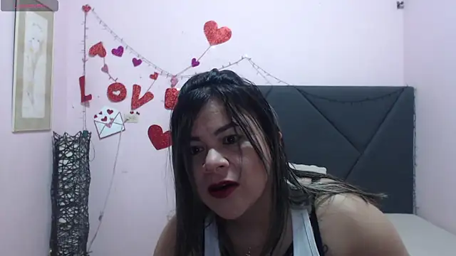 pamela echeverria online show from April 2026 11:16:01 AM