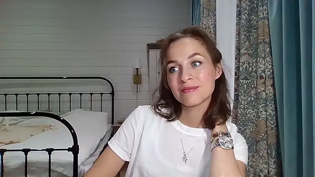 Snapshot of Niravyn_ chatting on September 2025 09:53:02 AM Niravyn online show from September 2025 09:53:02 AM