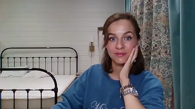 Snapshot of Niravyn_ chatting on September 2025 09:52:01 AM Niravyn online show from September 2025 09:52:01 AM