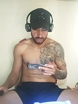 Alexsexygamer online show from November 2025 09:36:01 PM