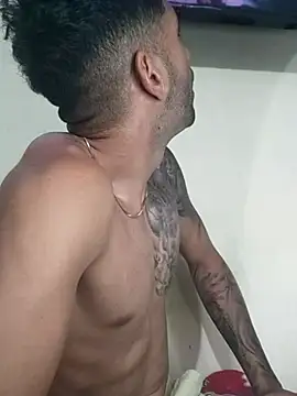 Alexsexygamer online show from November 2025 01:16:02 PM