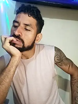 Alexsexygamer online show from November 2025 05:18:01 PM