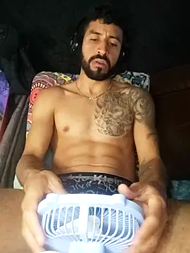 Alexsexygamer online show from December 2025 06:02:01 PM