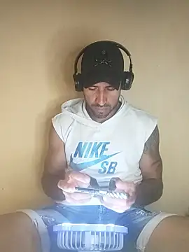 Alexsexygamer online show from November 2025 03:10:02 AM