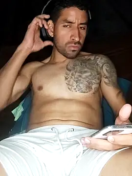 Alexsexygamer online show from April 2026 06:47:01 PM