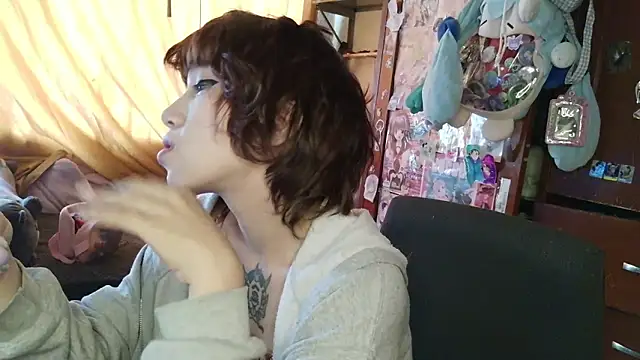 Terraelowen online show from April 2026 01:50:02 PM