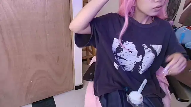 Terraelowen online show from March 2026 11:39:02 AM