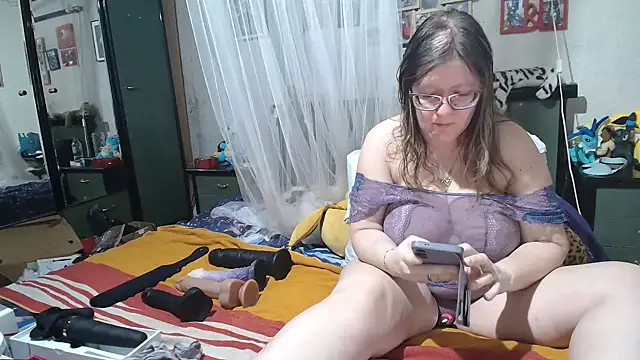 Lilirose-63 online show from November 2025 04:56:02 AM